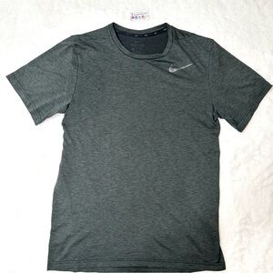 Nike Men's Charcoal Short Sleeve Tee